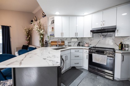 Photo 16 at 11537 240 Street, Cottonwood MR, Maple Ridge