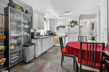 Photo 29 at 11537 240 Street, Cottonwood MR, Maple Ridge