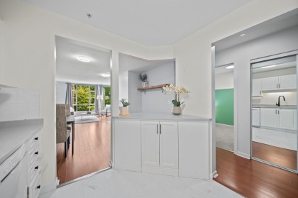 Photo 11 at 401 - 22233 River Road, West Central, Maple Ridge