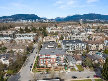 Photo 2 at 206 - 2389 Hawthorne Avenue, Central Pt Coquitlam, Port Coquitlam