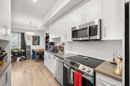 Photo 24 at 206 - 2389 Hawthorne Avenue, Central Pt Coquitlam, Port Coquitlam
