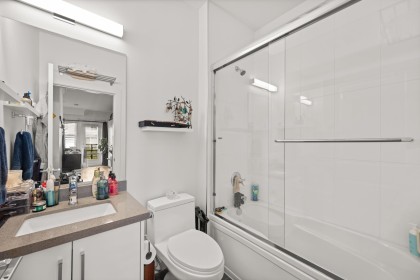 Photo 33 at 206 - 2389 Hawthorne Avenue, Central Pt Coquitlam, Port Coquitlam