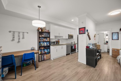 Photo 19 at 206 - 2389 Hawthorne Avenue, Central Pt Coquitlam, Port Coquitlam