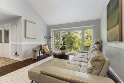 Photo 9 at 26280 Grant Avenue, Thornhill MR, Maple Ridge