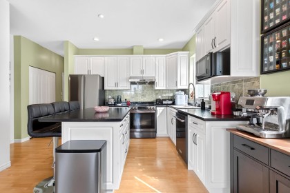 Photo 8 at 11537 228 Street, East Central, Maple Ridge