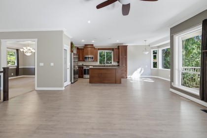 Photo 6 at 8886 Emiry Street, Mission BC, Mission