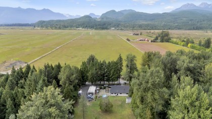 Photo 2 at 22288 136 Avenue, North Maple Ridge, Maple Ridge