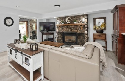 Photo 2 at 22186 124th Avenue, West Central, Maple Ridge