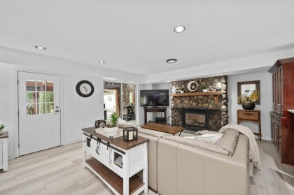 Photo 3 at 22186 124th Avenue, West Central, Maple Ridge