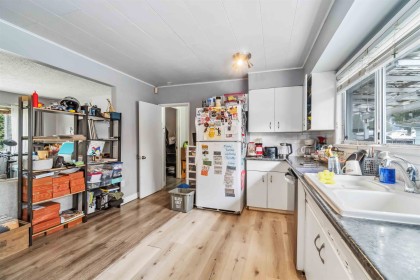 Photo 12 at 3684 Cedar Drive, Lincoln Park PQ, Port Coquitlam