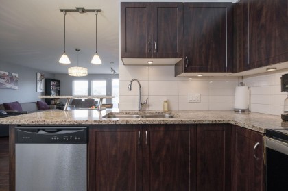 Photo 5 at 306 - 2191 Shaughnessy Street, Central Pt Coquitlam, Port Coquitlam