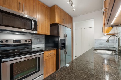 Photo 2 at 101 - 2245 Wilson Avenue, Central Pt Coquitlam, Port Coquitlam