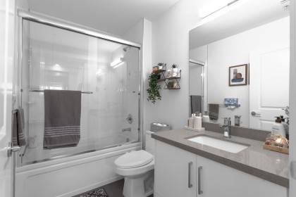 Photo 17 at 401 - 2389 Hawthorne Avenue, Central Pt Coquitlam, Port Coquitlam
