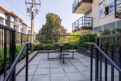 Photo 12 at 401 - 2389 Hawthorne Avenue, Central Pt Coquitlam, Port Coquitlam