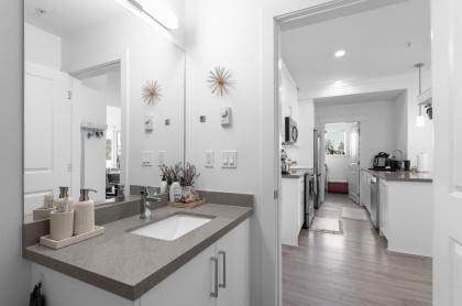 Photo 18 at 401 - 2389 Hawthorne Avenue, Central Pt Coquitlam, Port Coquitlam