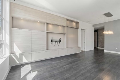 Photo 10 at 109 - 550 Seaborne Place, Riverwood, Port Coquitlam