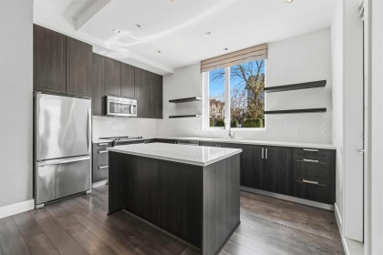 Photo 4 at 109 - 550 Seaborne Place, Riverwood, Port Coquitlam