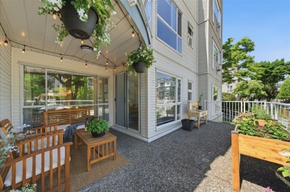 Photo 3 at 104 - 2339 Shaughnessy Street, Central Pt Coquitlam, Port Coquitlam