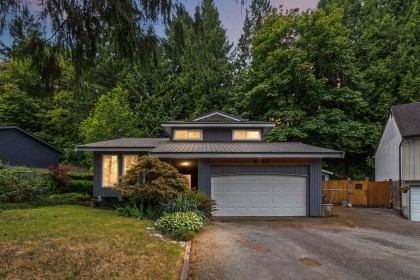 Photo 2 at 19750 N Wildwood Crescent, South Meadows, Pitt Meadows