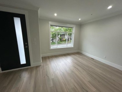 Photo 3 at 24308 101a Avenue, Albion, Maple Ridge