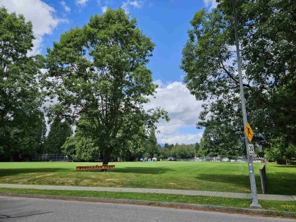 Photo 4 at 3365 Forest Grove Place, Lincoln Park PQ, Port Coquitlam