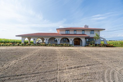Photo 2 at 14017 Hale Road, North Meadows PI, Pitt Meadows