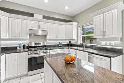Photo 12 at 11 - 915 Fort Fraser Rise, Citadel PQ, Port Coquitlam