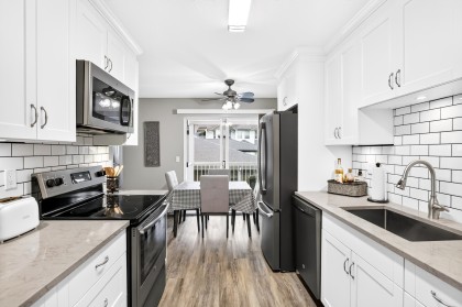 Photo 9 at 23 - 12296 224th Street, East Central, Maple Ridge