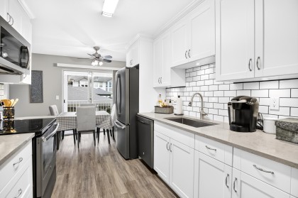 Photo 10 at 23 - 12296 224th Street, East Central, Maple Ridge