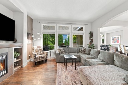 Photo 3 at 19556 Thorburn Way, South Meadows, Pitt Meadows