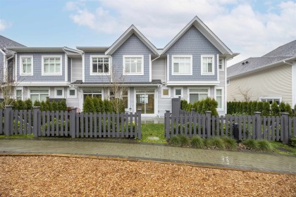 Photo 1 at 1060 - 11280 Pazarena Place, East Central, Maple Ridge