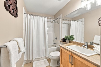 Photo 22 at 39 - 22865 Telosky Avenue, East Central, Maple Ridge