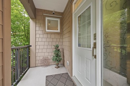 Photo 32 at 39 - 22865 Telosky Avenue, East Central, Maple Ridge