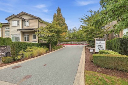 Photo 34 at 39 - 22865 Telosky Avenue, East Central, Maple Ridge