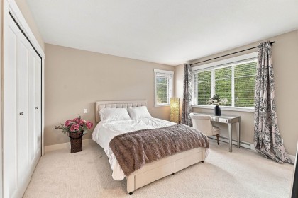 Photo 15 at 39 - 22865 Telosky Avenue, East Central, Maple Ridge