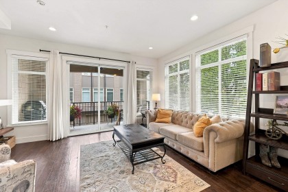 Photo 8 at 39 - 22865 Telosky Avenue, East Central, Maple Ridge
