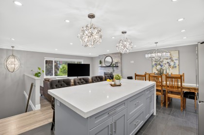 Photo 3 at 11554 Wildwood Crescent, South Meadows, Pitt Meadows