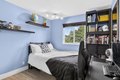 Photo 15 at 11554 Wildwood Crescent, South Meadows, Pitt Meadows