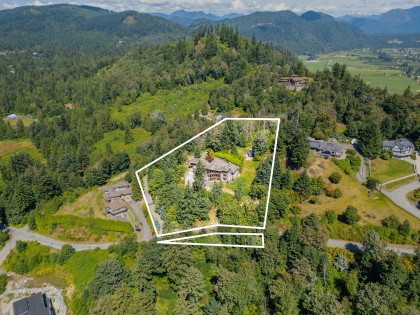 Photo 2 at 34869 Ferndale Avenue, Hatzic, Mission