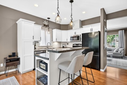 Photo 13 at 22799 116 Avenue, East Central, Maple Ridge
