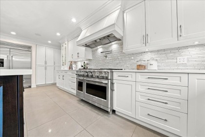 Photo 10 at 24155 124 Avenue, Websters Corners, Maple Ridge