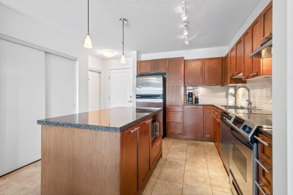 Photo 16 at 227 - 19673 Meadow Gardens Way, North Meadows PI, Pitt Meadows