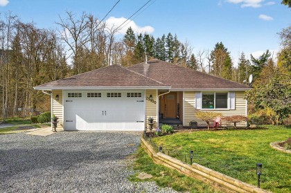 Photo 3 at 25700 116 Avenue, Websters Corners, Maple Ridge