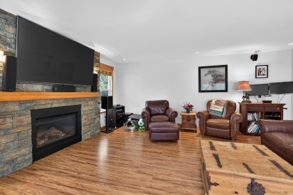 Photo 11 at 25700 116 Avenue, Websters Corners, Maple Ridge