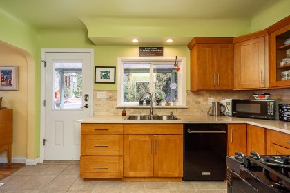 Photo 9 at 11740 Carshill Street, West Central, Maple Ridge