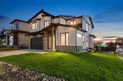 Photo 3 at 10545 Mcveety Street, Albion, Maple Ridge