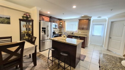Photo 6 at 23 - 22977 116 Avenue, East Central, Maple Ridge