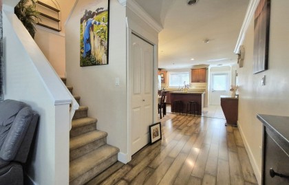 Photo 4 at 23 - 22977 116 Avenue, East Central, Maple Ridge