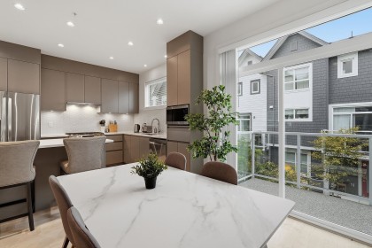 Photo 2 at 23 - 23785 Dewdney Trunk Road, East Central, Maple Ridge