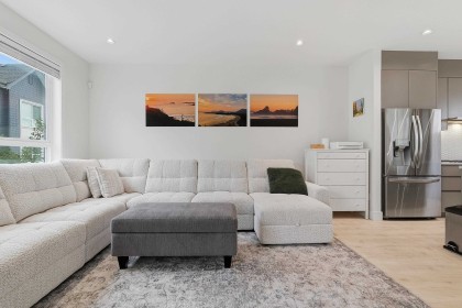 Photo 8 at 23 - 23785 Dewdney Trunk Road, East Central, Maple Ridge